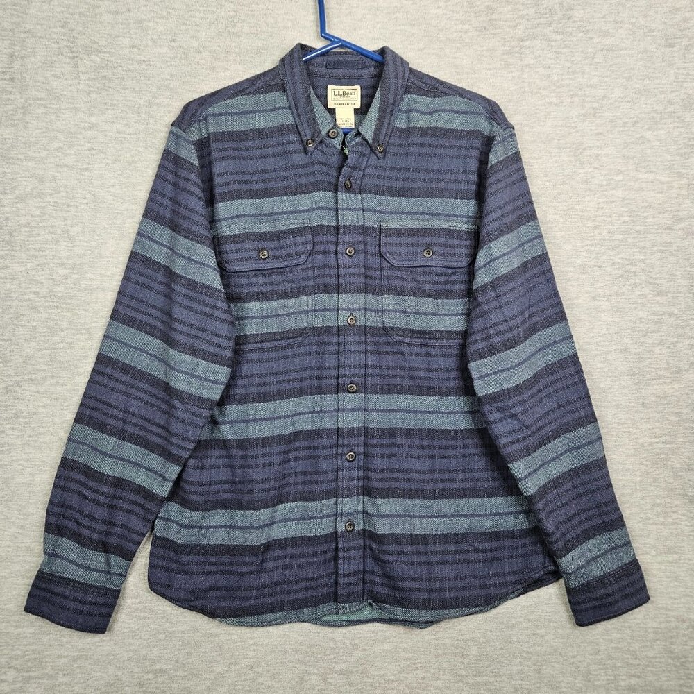 L.L.Bean Men's Flannel Cotton Slightly Fitted Plaid Button Up Shirt Size M NEW